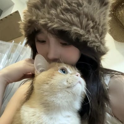 向左爱．向右爱